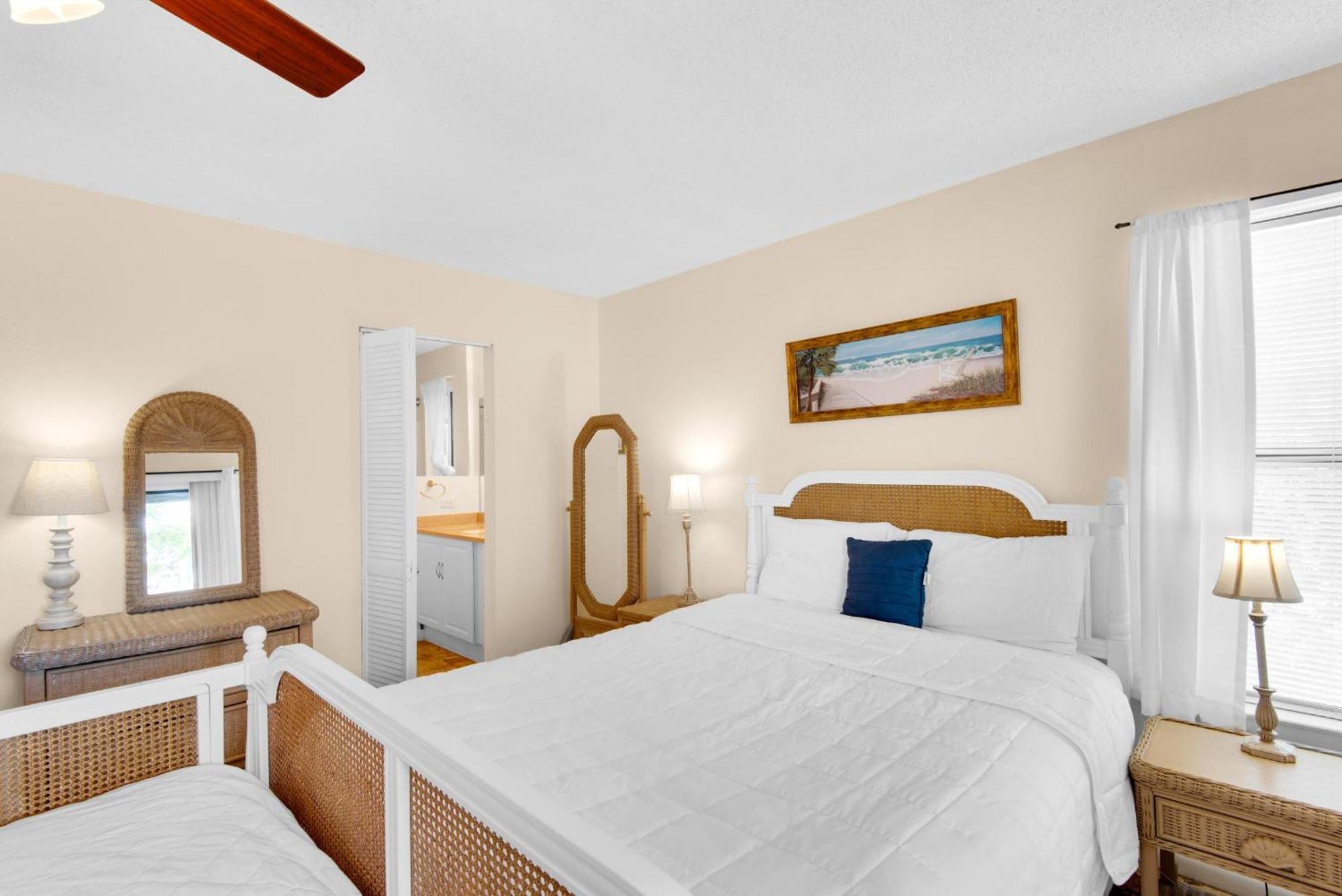 Beach Side- Harbor View Destin Exterior photo